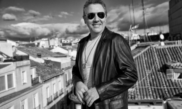Revólver celebra los 25 años de su álbum ‘Básico’, en Arona, tras agotar en Madrid